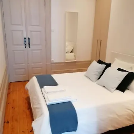 Alvares Cabral Apartamento D * Oporto